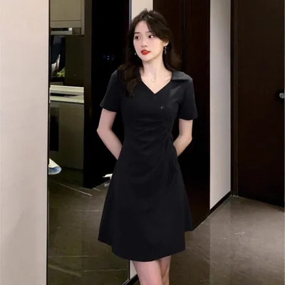 显瘦2025a字新款连衣裙夏季气质领短裙女休闲收腰polo小个子