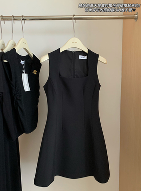 法式黑色吊带连衣裙女修身内搭秋气质方领a字短款打底西装背心裙