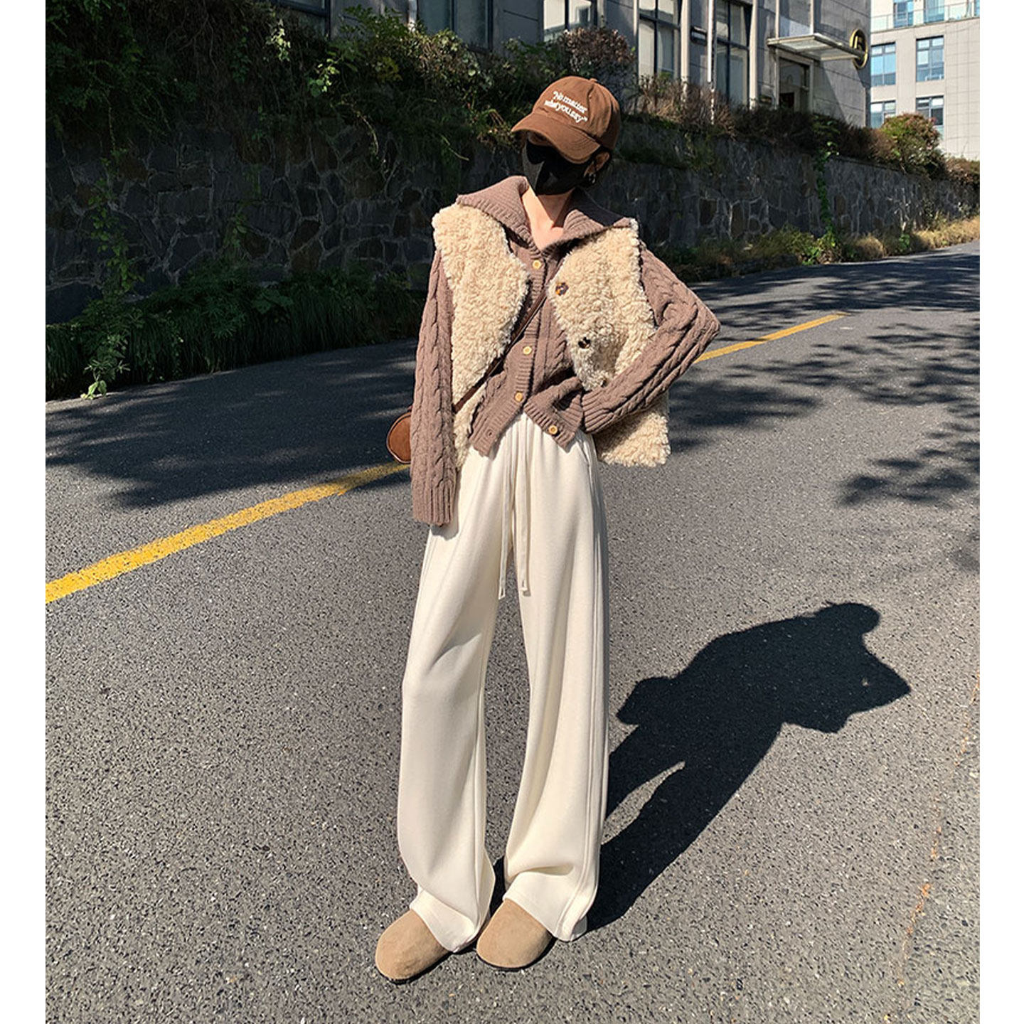 白色醋酸羊毛阔腿裤女2026春季新款加绒厚宽松垂感窄版休闲直筒裤,女装/女士精品,休闲裤,淘宝优惠券,粉丝福利购,淘宝优惠卷