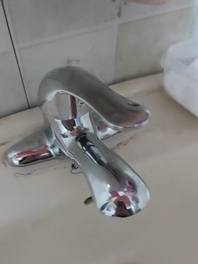 面盆洗脸盆水龙头冷热家用卫生间双孔三孔洗手池台盆黄铜冷暖龙头