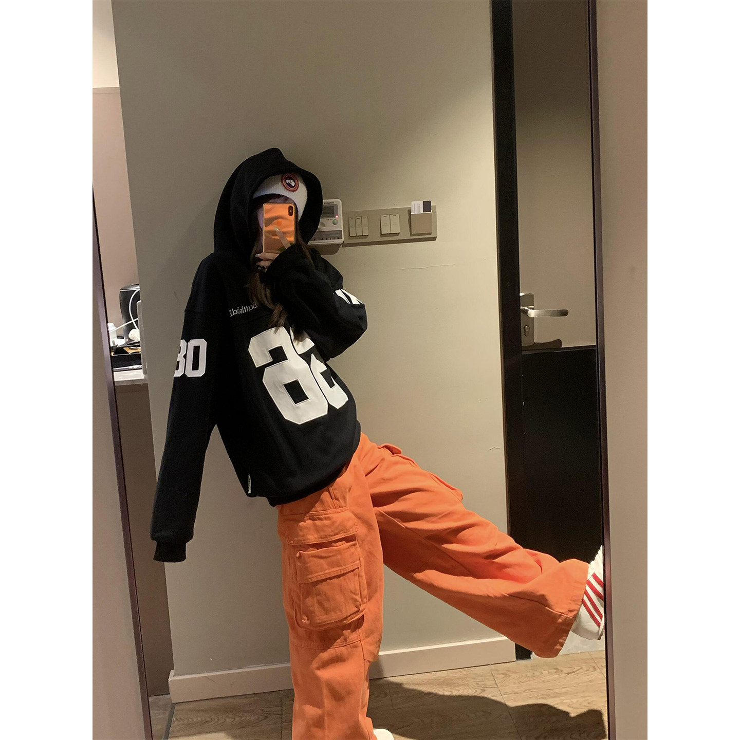 美式运动风潮牌数字勋章刺绣连帽卫衣女春秋宽松慵懒情侣休闲外套