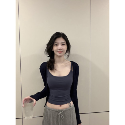 美式辣妹叠穿开衫吊带背心两件套