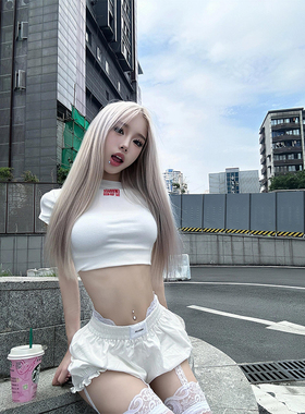 美式甜辣白色正肩短袖女t恤2024新款夏季修身纯欲绝美掐腰短上衣