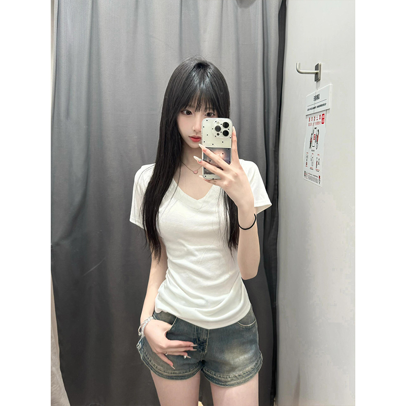 白色v领正肩纯棉短袖t恤女夏季2025新款纯欲辣妹修身短款半袖上衣