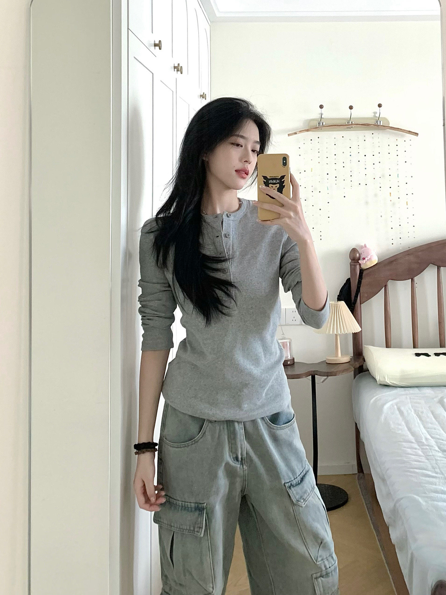 Qadınlar üçün uzunqol Henley yaxalı basic slim-fit payız t-shirt