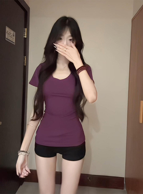 美式辣妹紫色V领短袖t恤女夏季2025新款正肩掐腰显瘦小众修身上衣