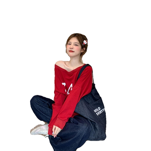 美式复古红色一字肩长袖t恤女秋季小众设计感宽松慵懒风辣妹上衣