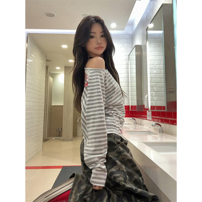 条纹轻亚风斜肩长袖t恤女早秋新