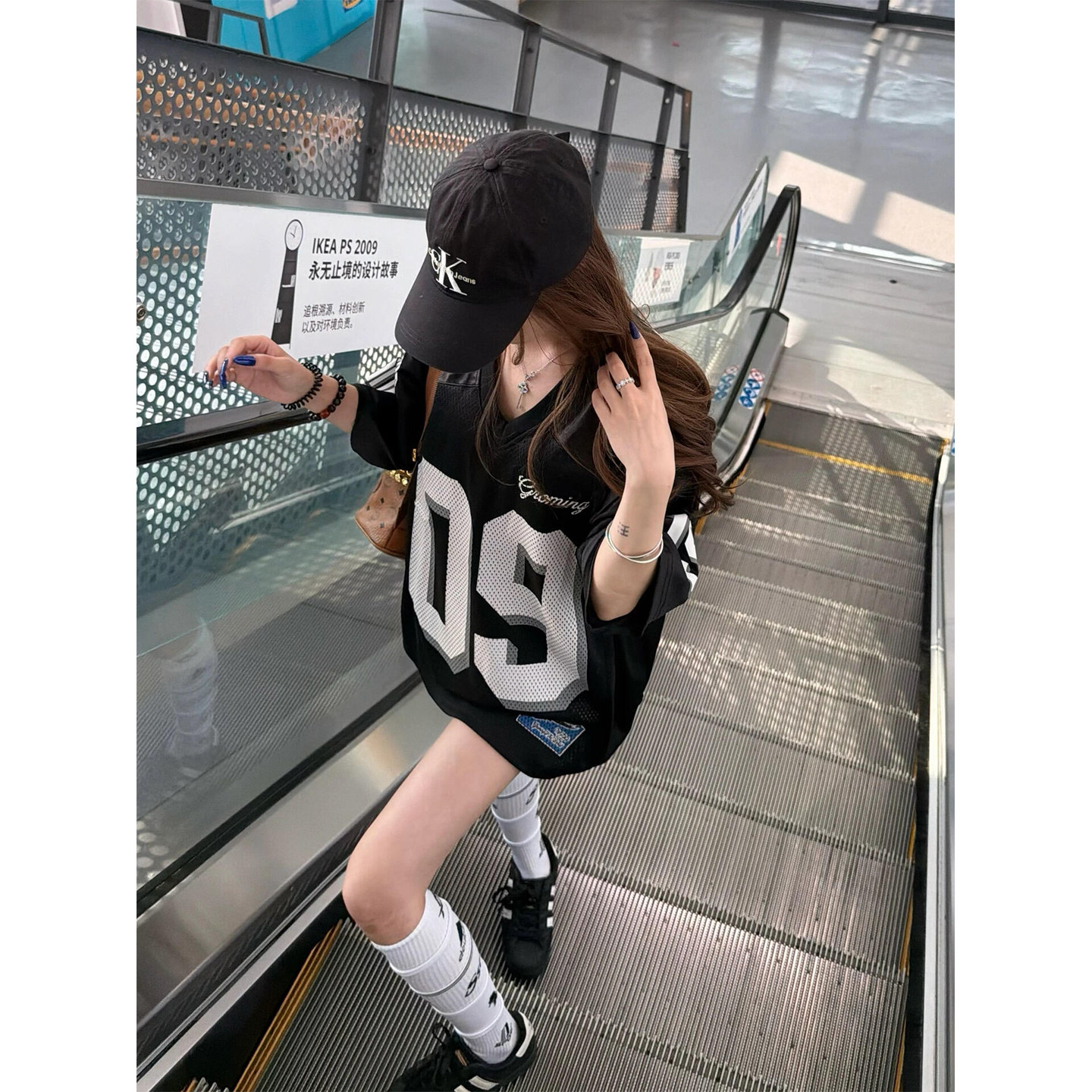 美式数字运动风橄榄球服t恤女夏图片