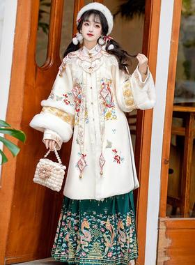翡缇兰_金蛇纳福 原创明制云肩汉服女2025新款冬季马面裙加厚长衫