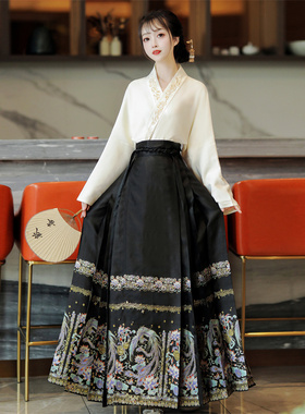 翡缇兰_凤兮 原创马面裙套装汉服女2025新款成人国风织金明制古装