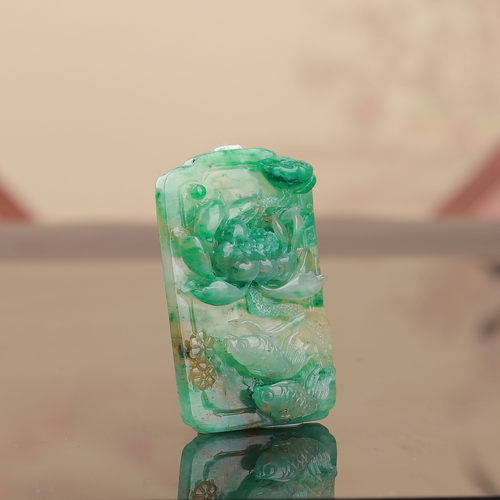 冰天蓝料独山玉金鱼荷花挂件
