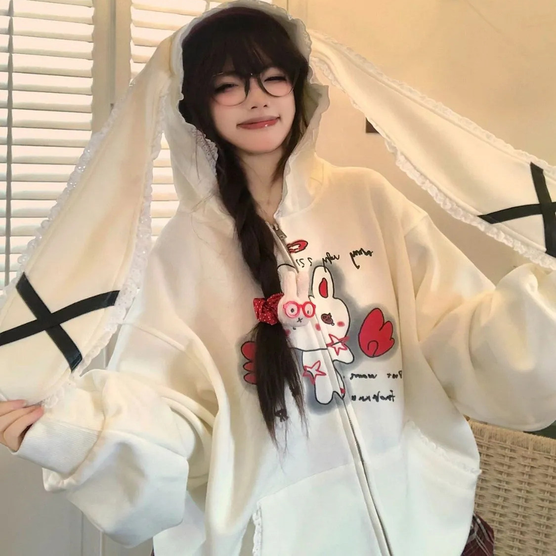 现货兔耳朵蕾丝连帽卫衣秋冬加绒