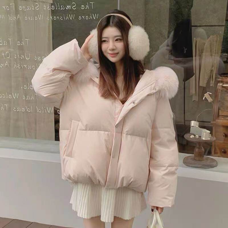 现货粉色大毛领连帽加厚羽绒棉服