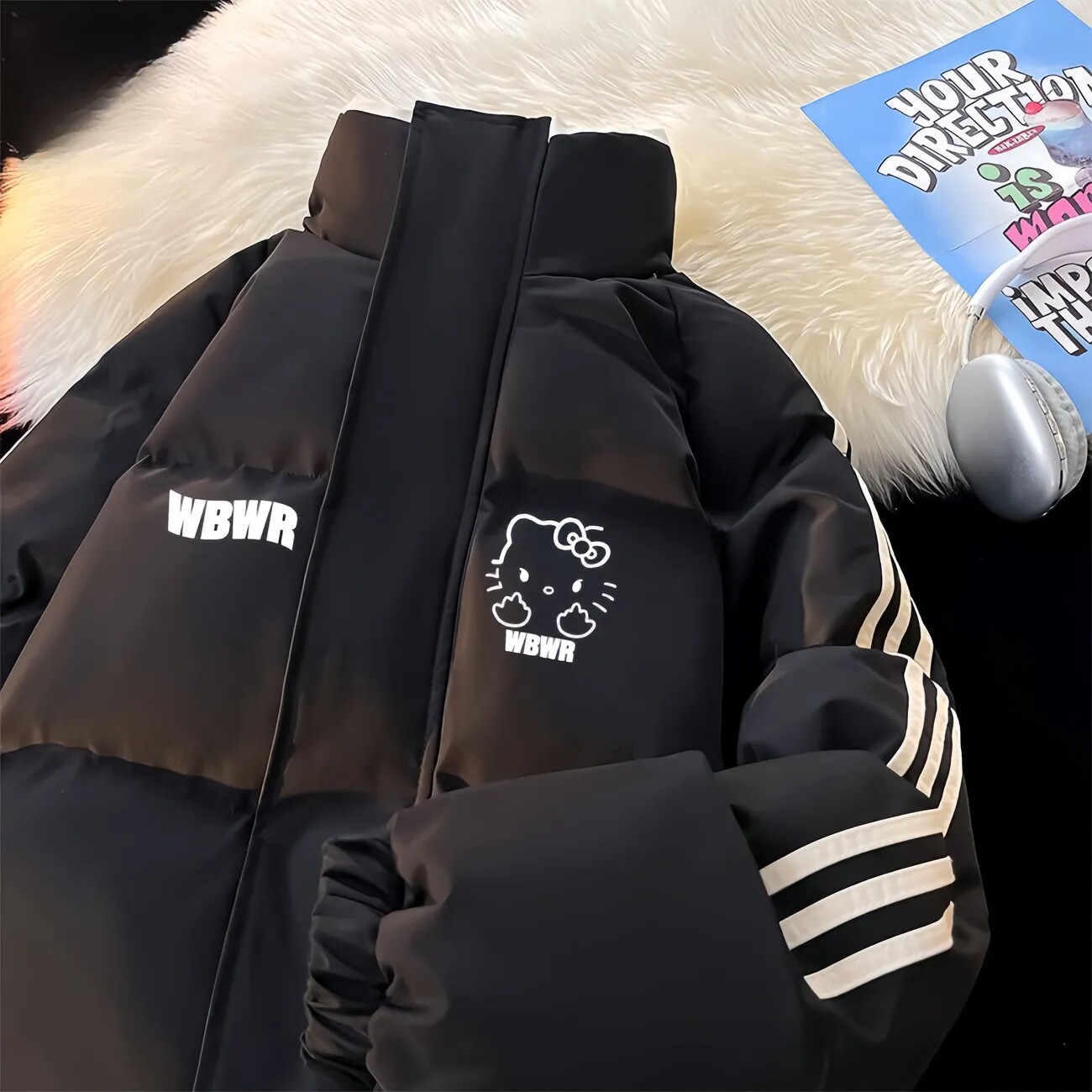 嘻哈HelloKitty三条杠面包服女