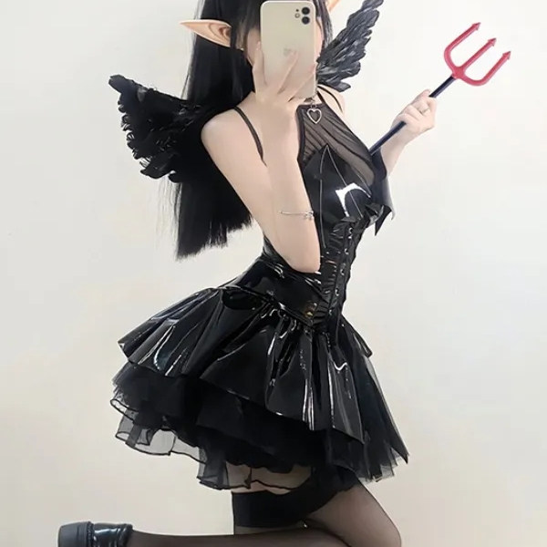 现货ins小恶魔漆皮连衣裙性感亮面pu蝙蝠绑带短裙cos制服套装皮裙