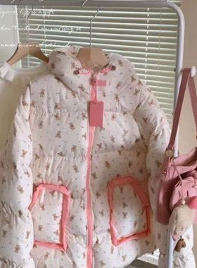 现货学院卡通风小熊印花棉服女连帽宽松加厚面包服粉色外套小个子