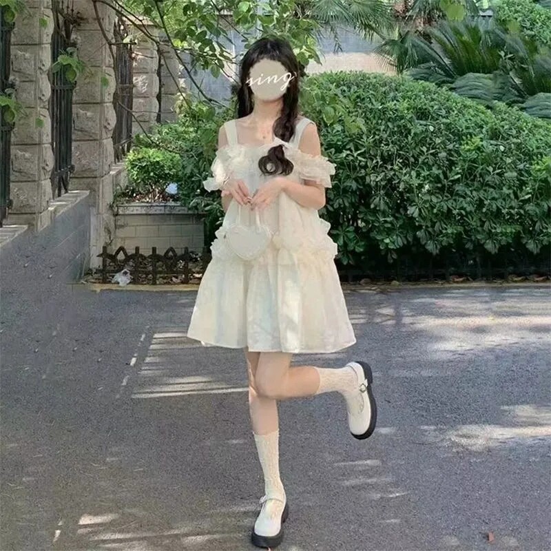 现货高级感荷叶边设计吊带连衣裙