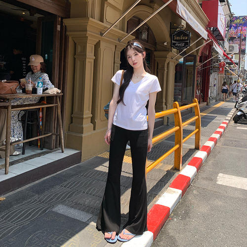 alexsteven正肩V领露锁