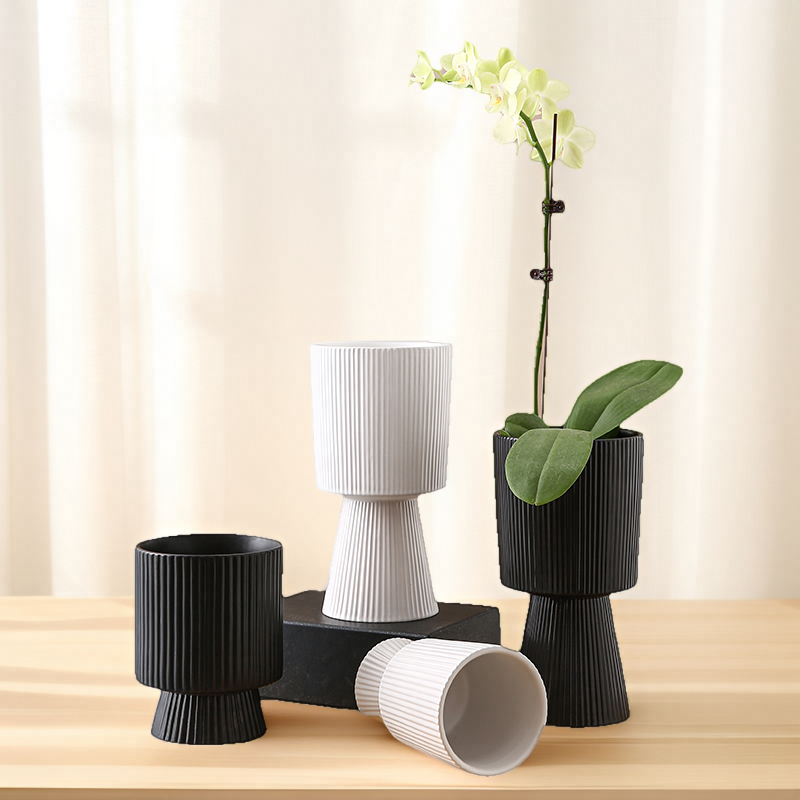 陶瓷材质简约风格高脚花盆