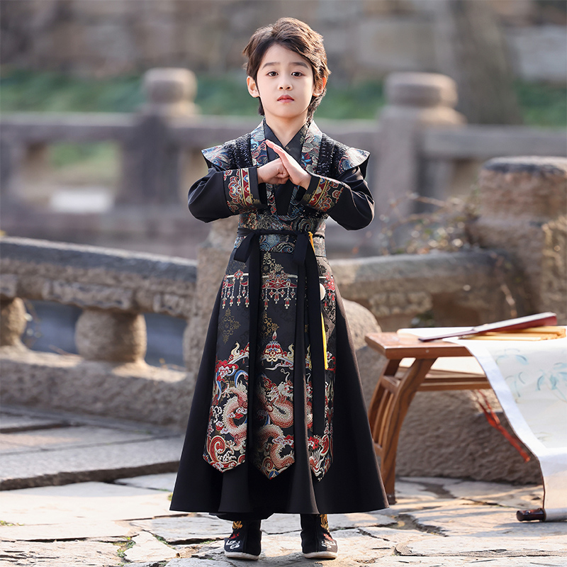 汉服男童春秋新款古风帅气唐装