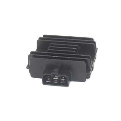 新大洲本田稳流器小战鹰充电器