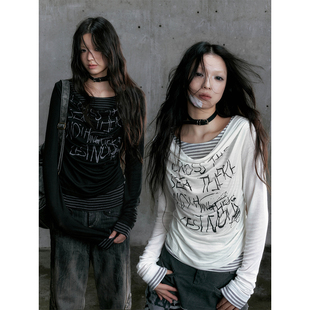 CestNous浪游世纪复古涂鸦印花假两件叠穿荡领条纹长袖针织上衣女