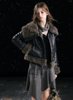 CestNous朋克不对称毛领皮毛一体外套女秋冬百搭显瘦铆钉短款皮衣