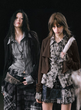 CestNous烟雨出逃“假乖”撞色拼接假两件长袖衬衣女百搭短上衣