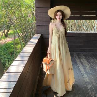 海边旅游度假风连体裤裙女夏高级感气质宽松V领挂脖露背连衣裙裤
