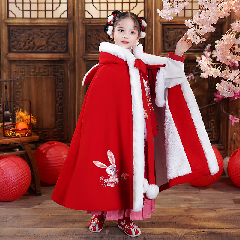拜年服女童汉服斗篷披风冬季加厚