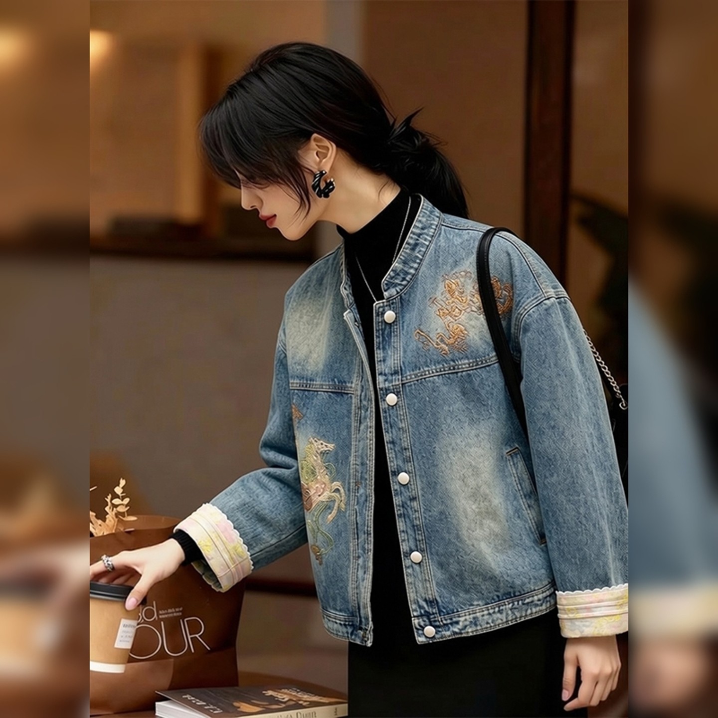 新中式国风蓝色牛仔小马刺绣提花外套女装春季新款潮流设计感上衣,女装/女士精品,短外套,淘宝优惠券,粉丝福利购,淘宝优惠卷