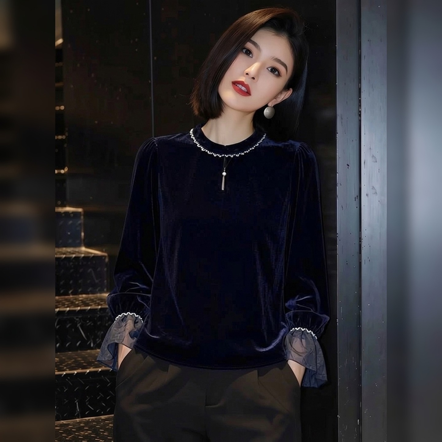 高级感轻奢法式黑色钉珠喇叭袖丝绒衬衫女装春季新款独特别致上衣,女装/女士精品,大码内搭,淘宝优惠券,粉丝福利购,淘宝优惠卷