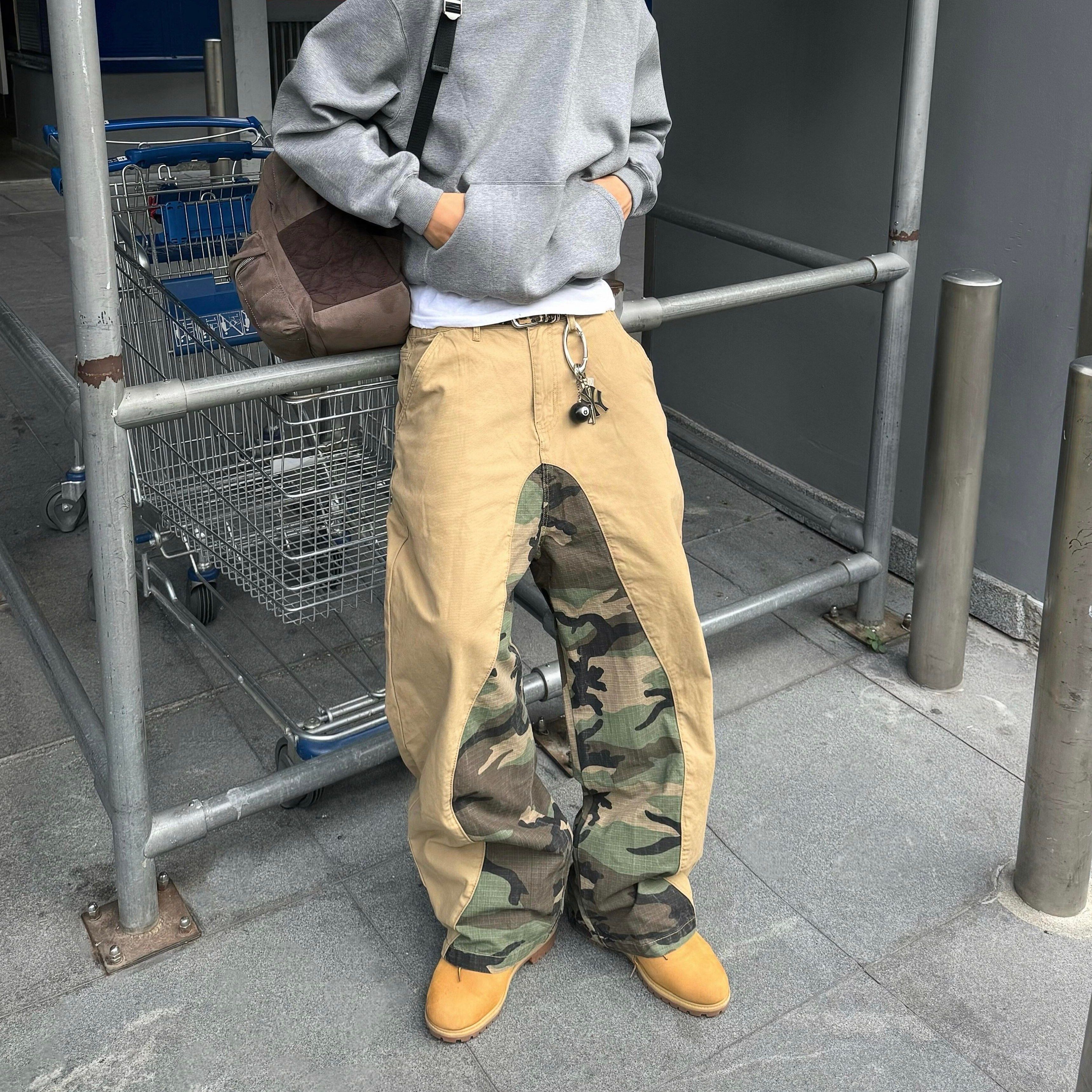 美式设计感迷彩拼接工装裤