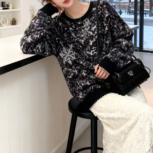 冬装穿搭一整套轻熟高级小众不撞款慵懒风加厚毛衣蕾丝裙子套装女