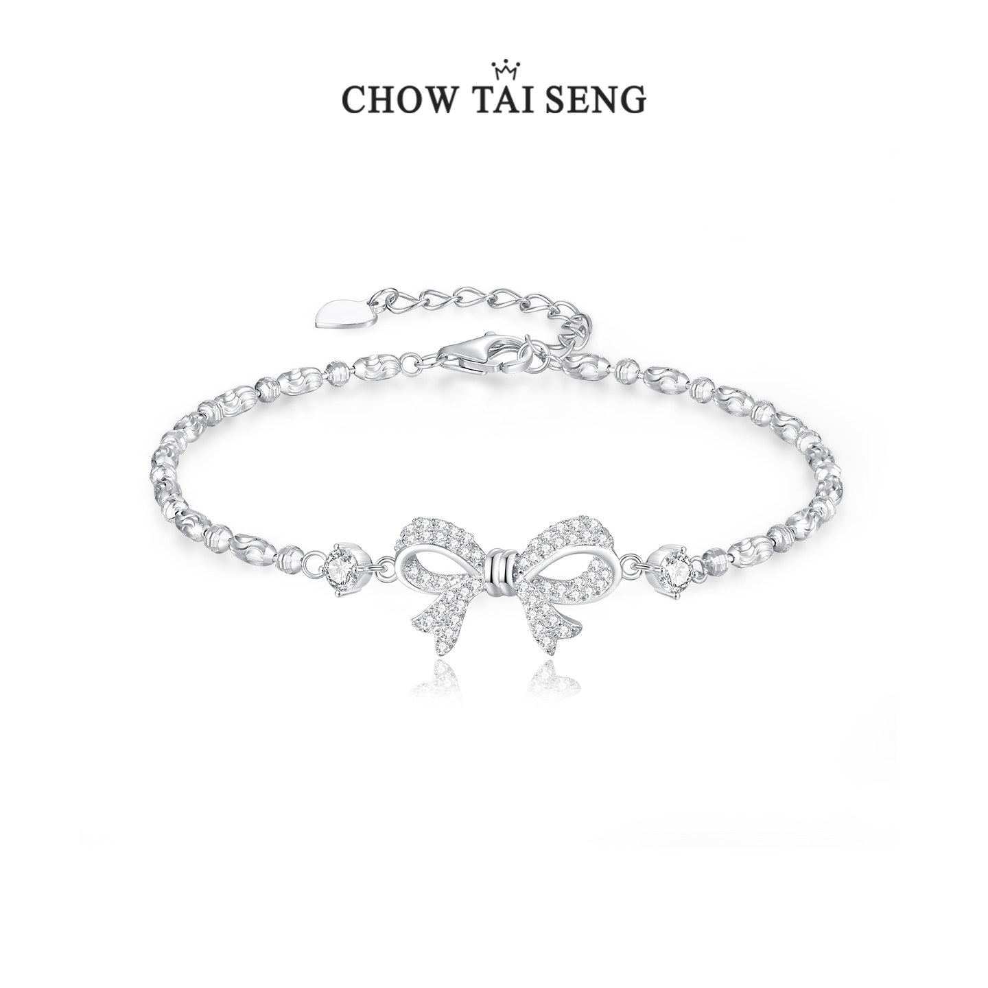 周大生蝴蝶结手链S925纯银轻奢小众高级感精致手饰生日礼物送女友
