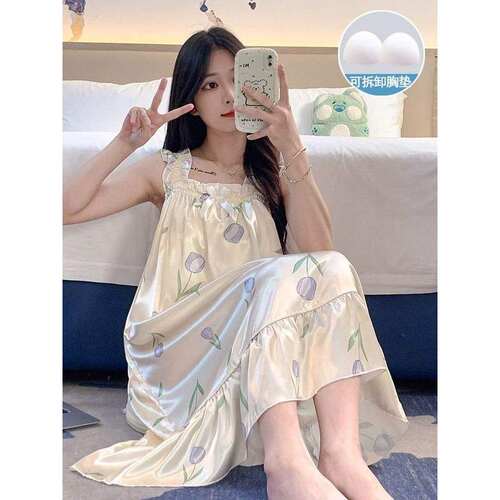 睡裙女夏季自带胸垫冰丝凉感吊带睡衣夏天女士甜美可爱家居服秋