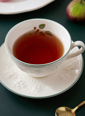 WEDGWOOD威基伍德欢愉假日树莓咖啡杯陶瓷红茶杯碟茶具套装新婚礼