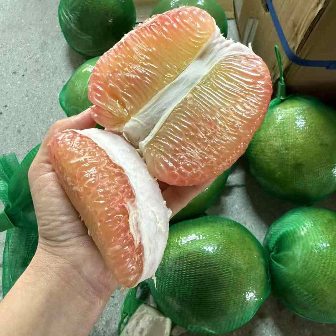 新鲜现摘泰国进口翡翠红