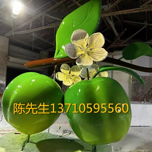 定制玻璃钢李子雕塑水果文旅摆件大型雪梨子三华李甜脆李造型雕像