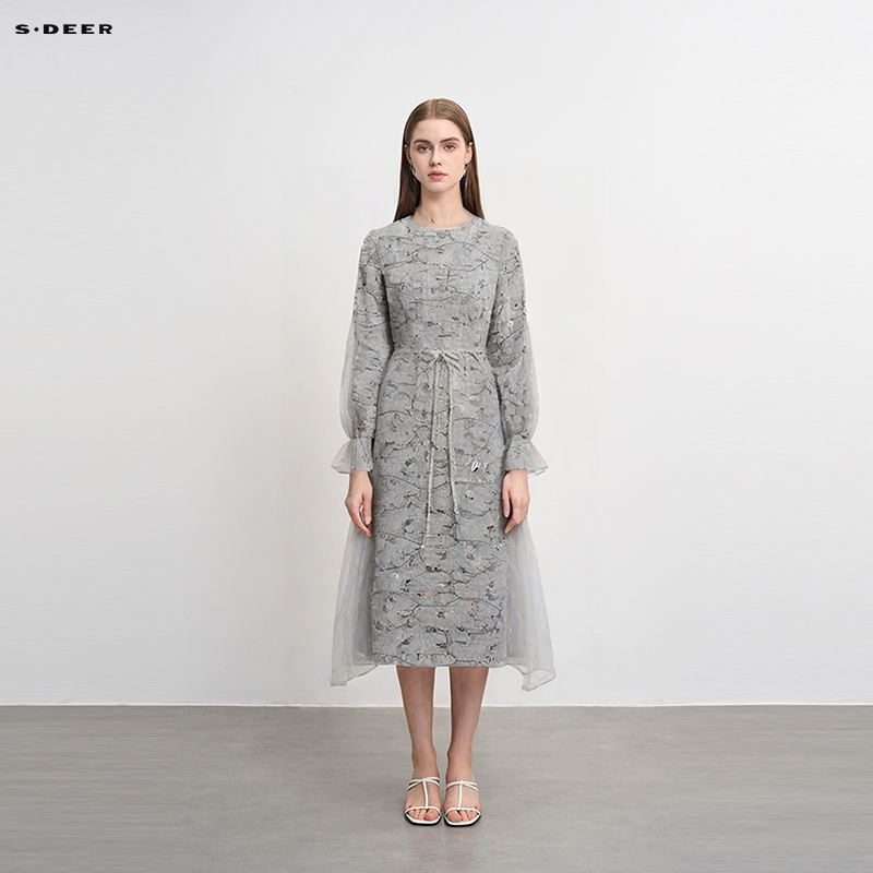 s.deer绣花网纱拼接连衣裙