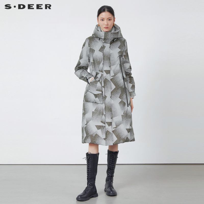 连帽羽绒服 立体口袋 撞色印花