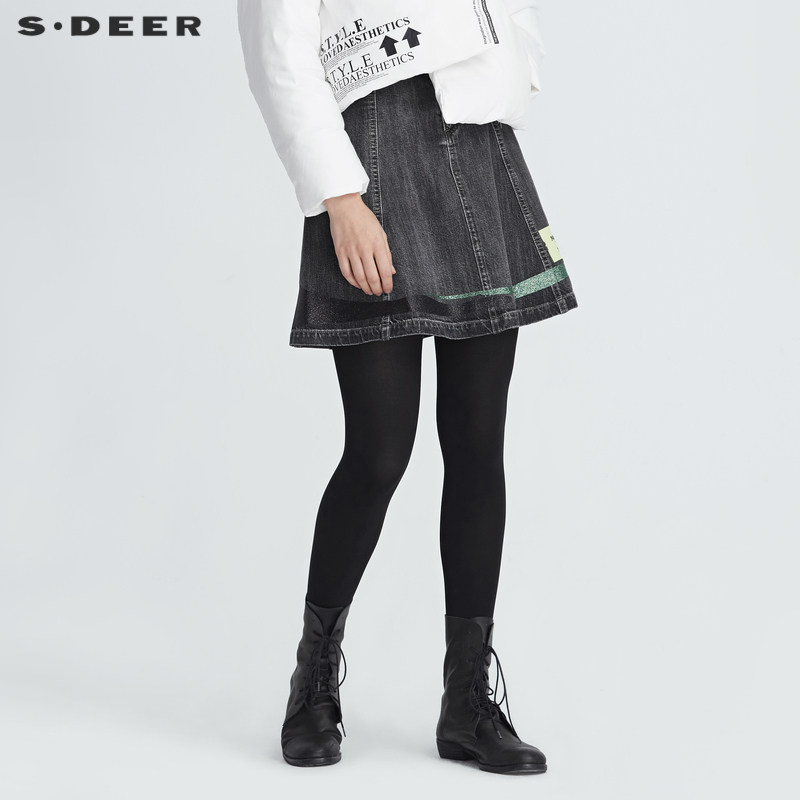 sdeer圣迪奥女裙酷感字母印花牛仔半身裙A字短裙子秋冬S20481308