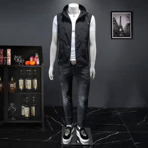 男士连帽刺绣马甲背心M-5XL钱塘6026-9002-P145假模图
