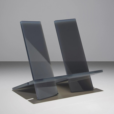 【预订】TASCHEN书架 城市灰中号 TASCHEN Bookstand. Medium. Urban Grey 原版时尚艺术展示架立架支架书托书架