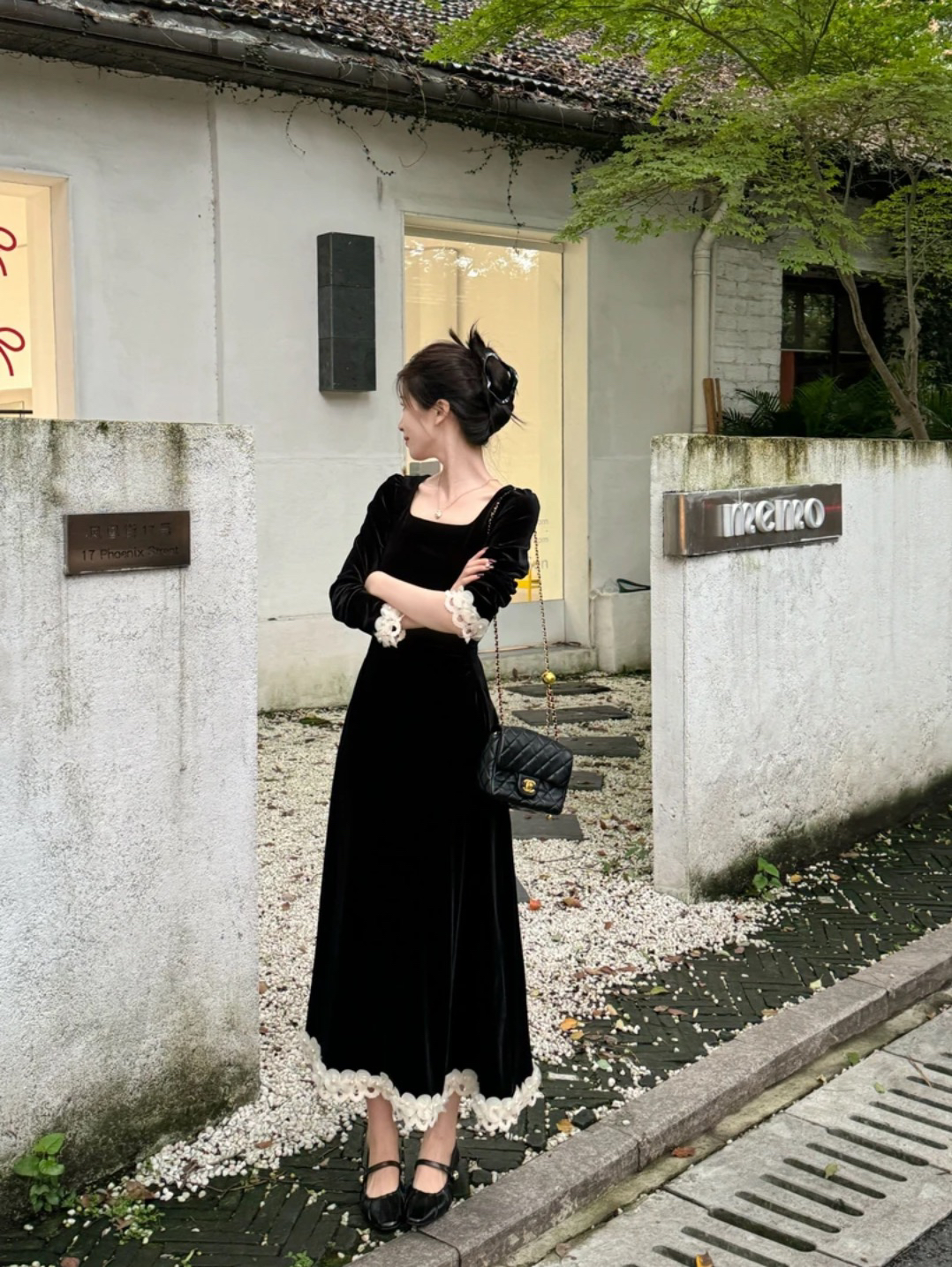 法式经典复古方领收腰重工黑色连衣裙女冬长款拼接裙子