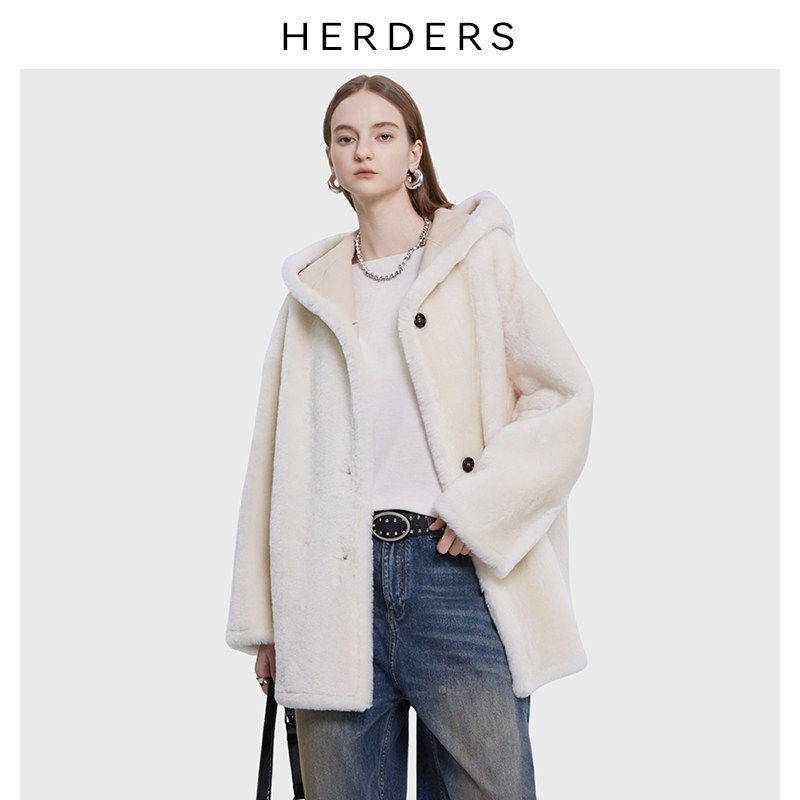 HERDERS2026冬季新款纽扣款皮草