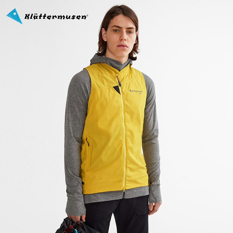 攀山鼠户外休闲风壳马甲针奈尔