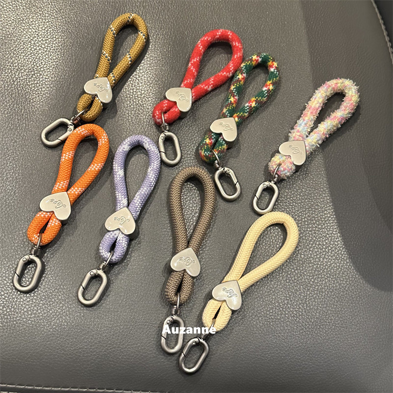 小众彩色爱心手机挂绳适用于车钥匙包包airpods耳机壳挂饰品