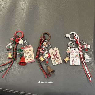 可爱圣诞老人适用于手机挂链包包车钥匙挂坠airpods耳机壳挂饰品